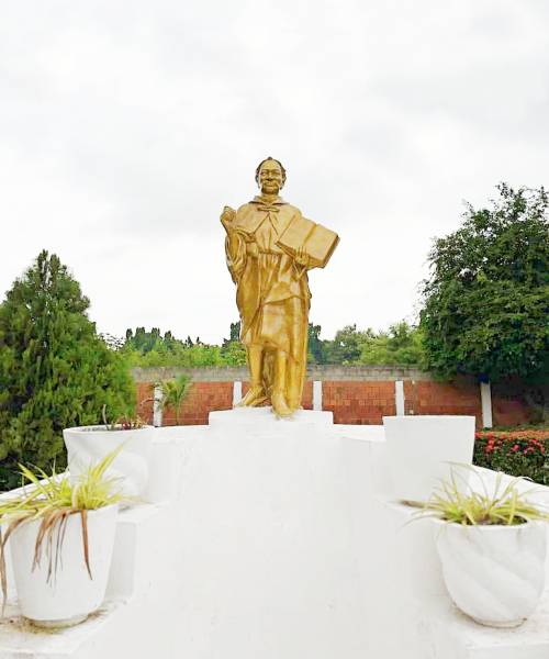 St.-Thomas-Aquinas-Statue_p